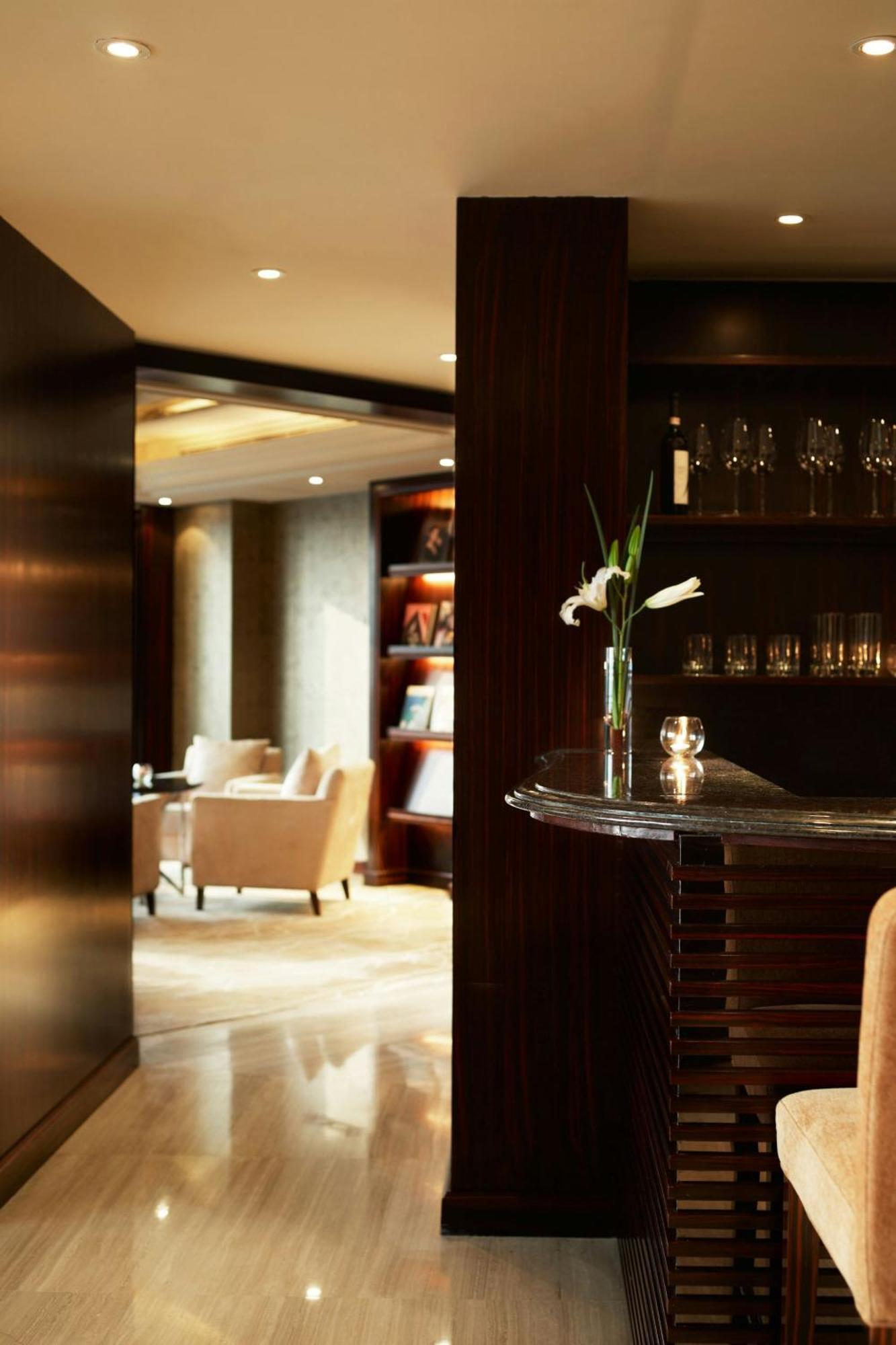 Sheraton Shenzhen Futian Hotel Exteriér fotografie